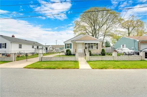 8 No Rose Street East Providence RI 02914
