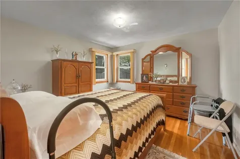 8 No Rose Street East Providence RI 02914