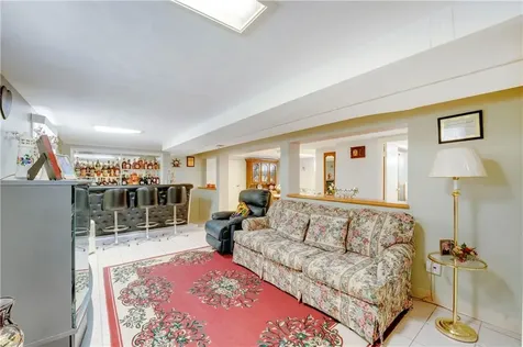 8 No Rose Street East Providence RI 02914