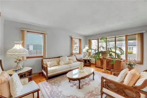 8 No Rose Street East Providence RI 02914