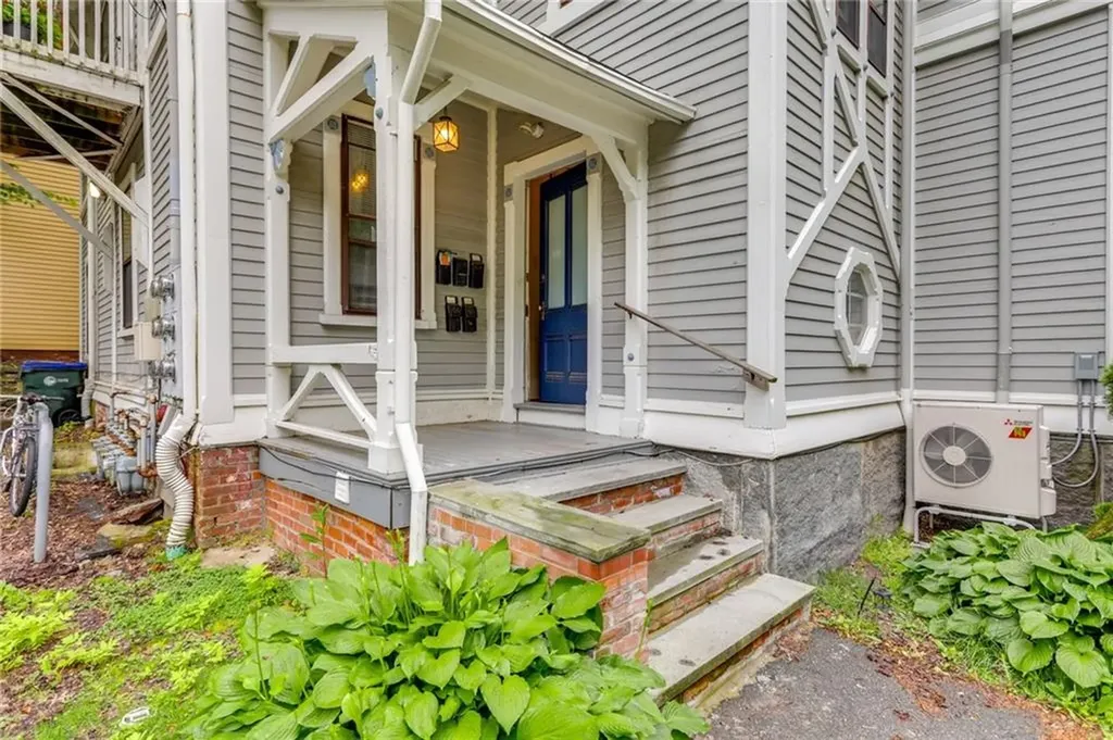 173 Congdon Street Providence RI 02906