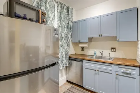 173 Congdon Street Providence RI 02906