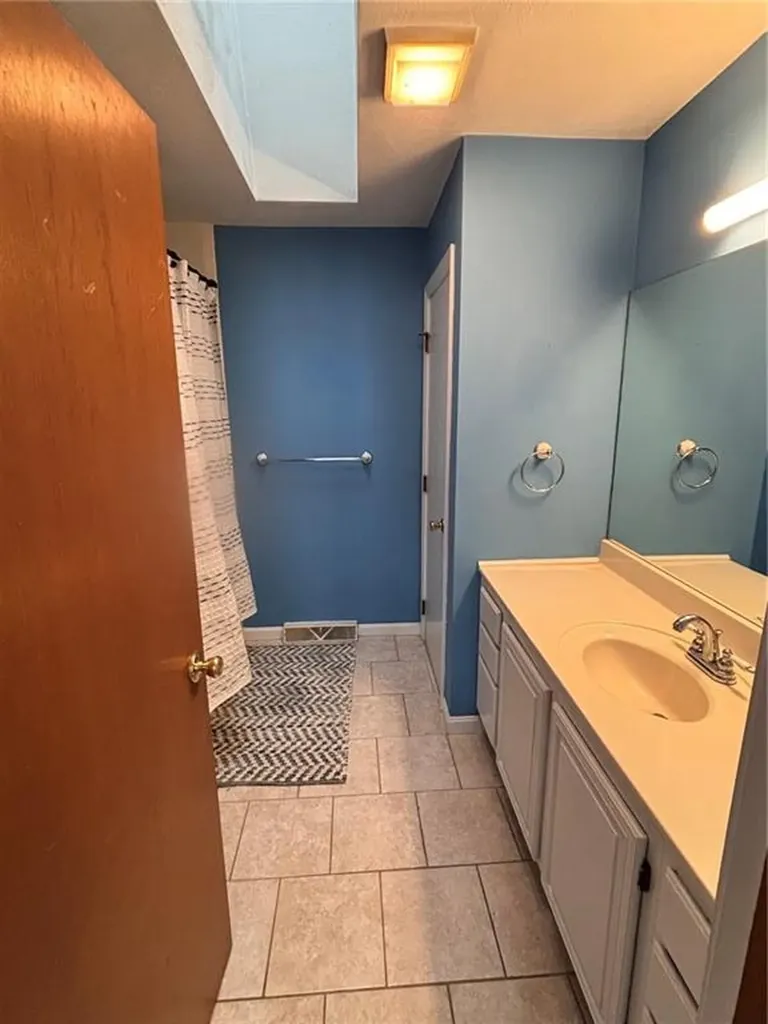 195 Fairway Drive North Kingstown RI 02852