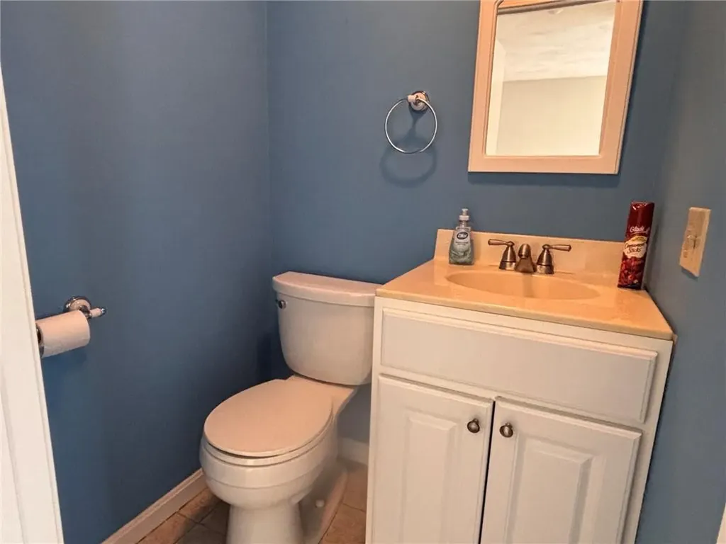 195 Fairway Drive North Kingstown RI 02852