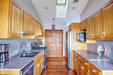 585 Seaside Drive Jamestown RI 02835