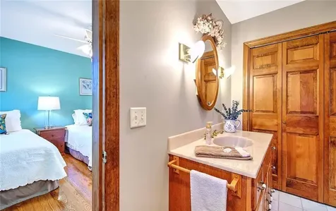 585 Seaside Drive Jamestown RI 02835
