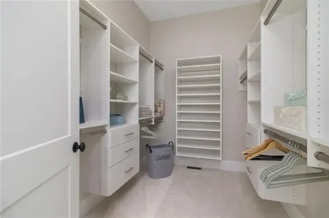 11 Carrs Lane North Kingstown RI 02852