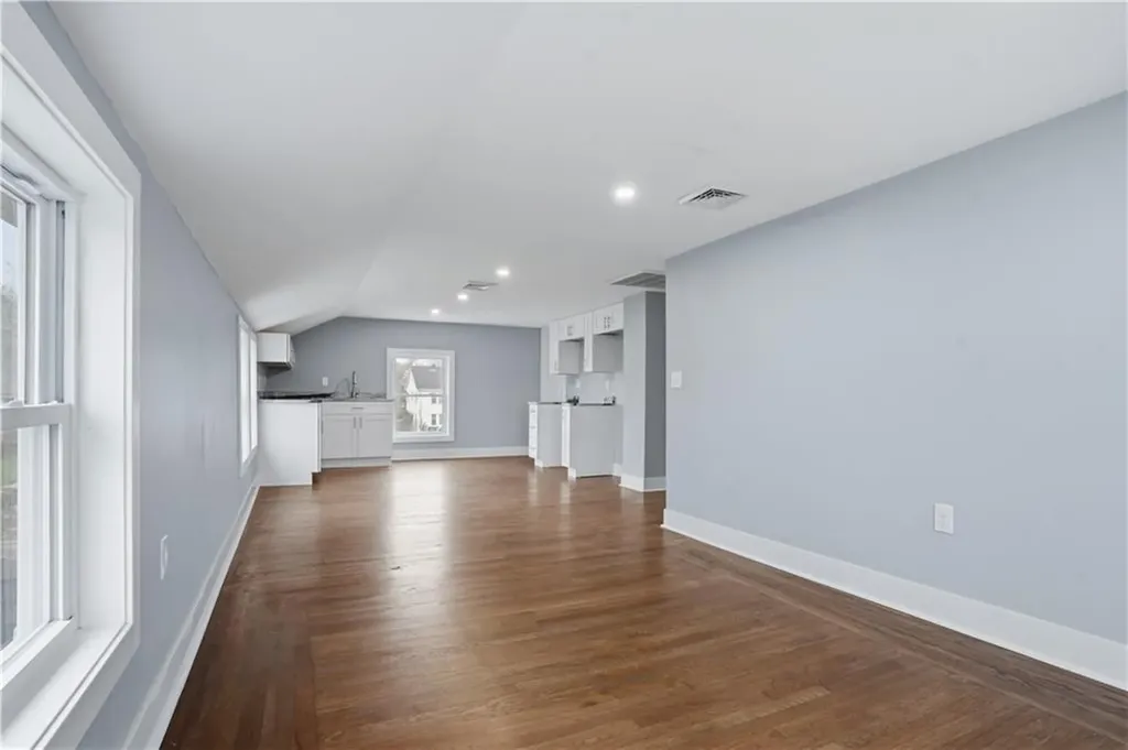 188 Greene Lane Middletown RI 02842