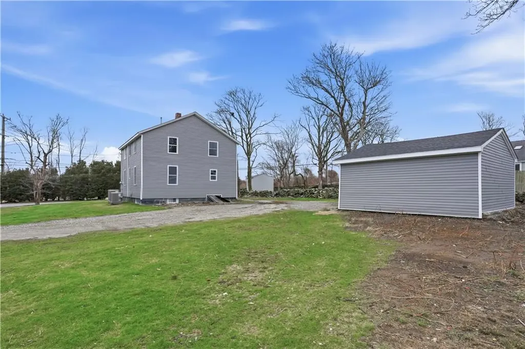 188 Greene Lane Middletown RI 02842