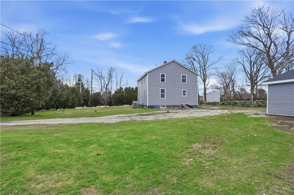 188 Greene Lane Middletown RI 02842