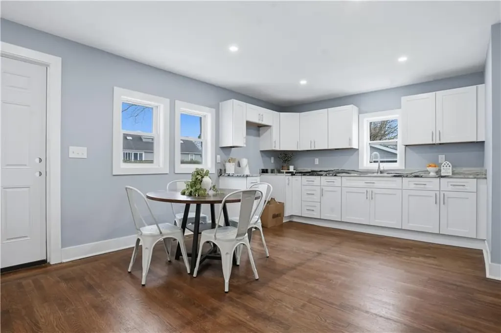 188 Greene Lane Middletown RI 02842