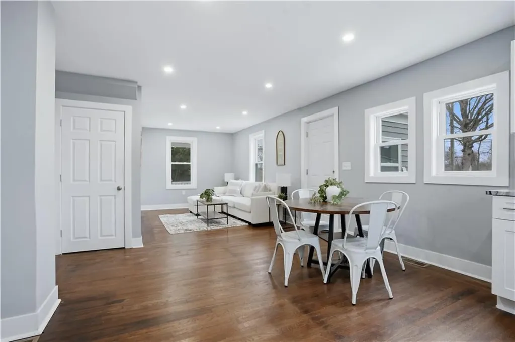 188 Greene Lane Middletown RI 02842
