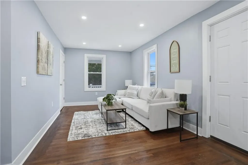 188 Greene Lane Middletown RI 02842