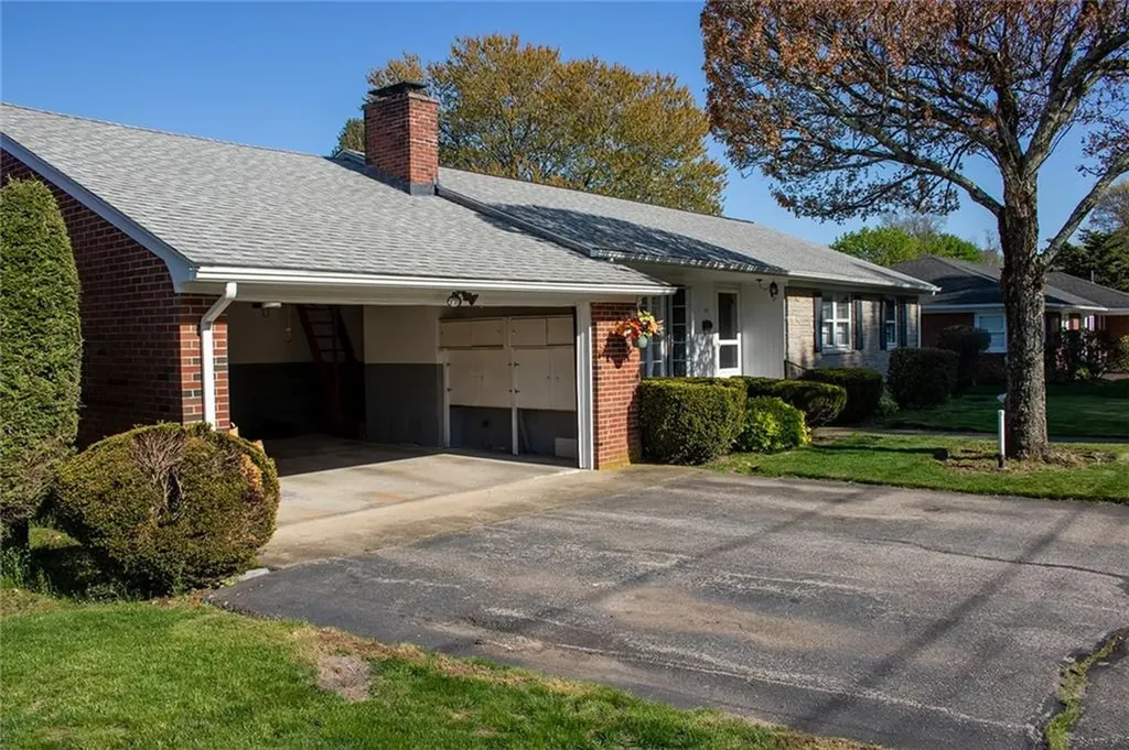 23 Di Ponte Drive Johnston RI 02919
