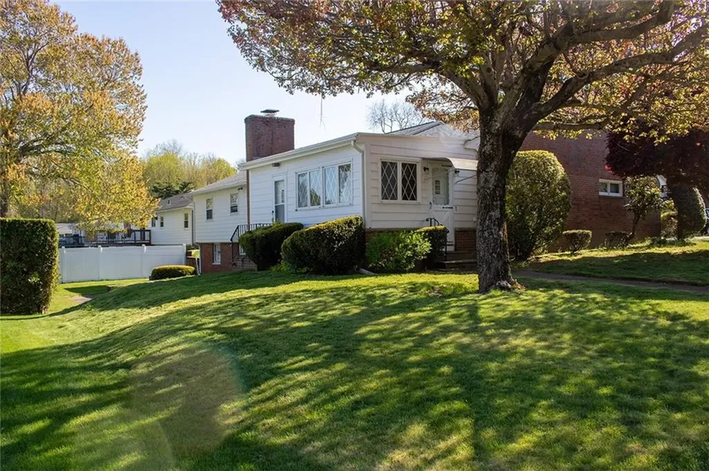 23 Di Ponte Drive Johnston RI 02919