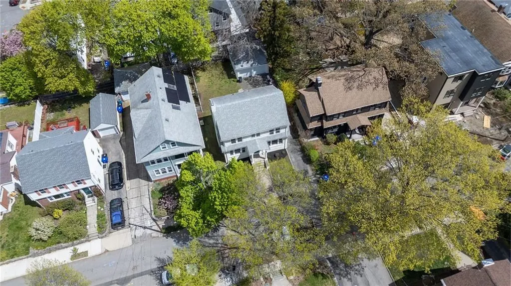 104 Woodbine Street Providence RI 02906