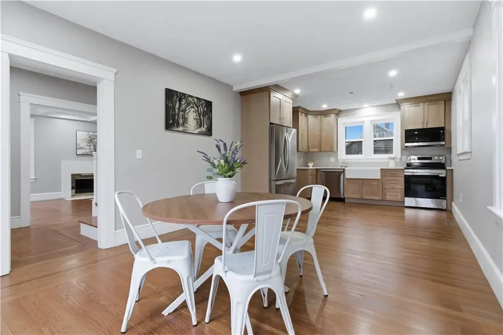 104 Woodbine Street Providence RI 02906