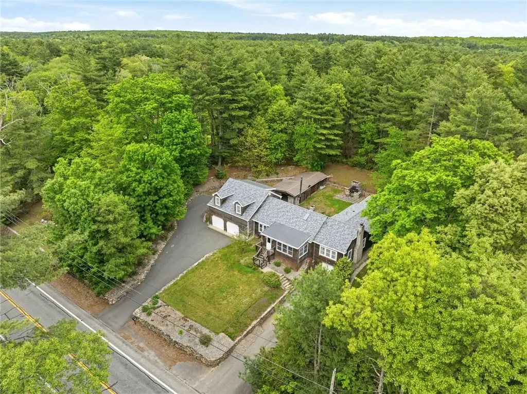 685 Round Top Road Burrillville RI 02830