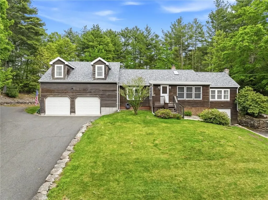 685 Round Top Road Burrillville RI 02830
