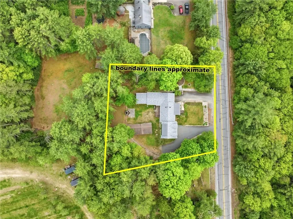 685 Round Top Road Burrillville RI 02830