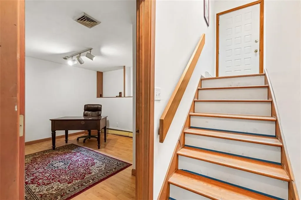 12 Silver Street Warwick RI 02889