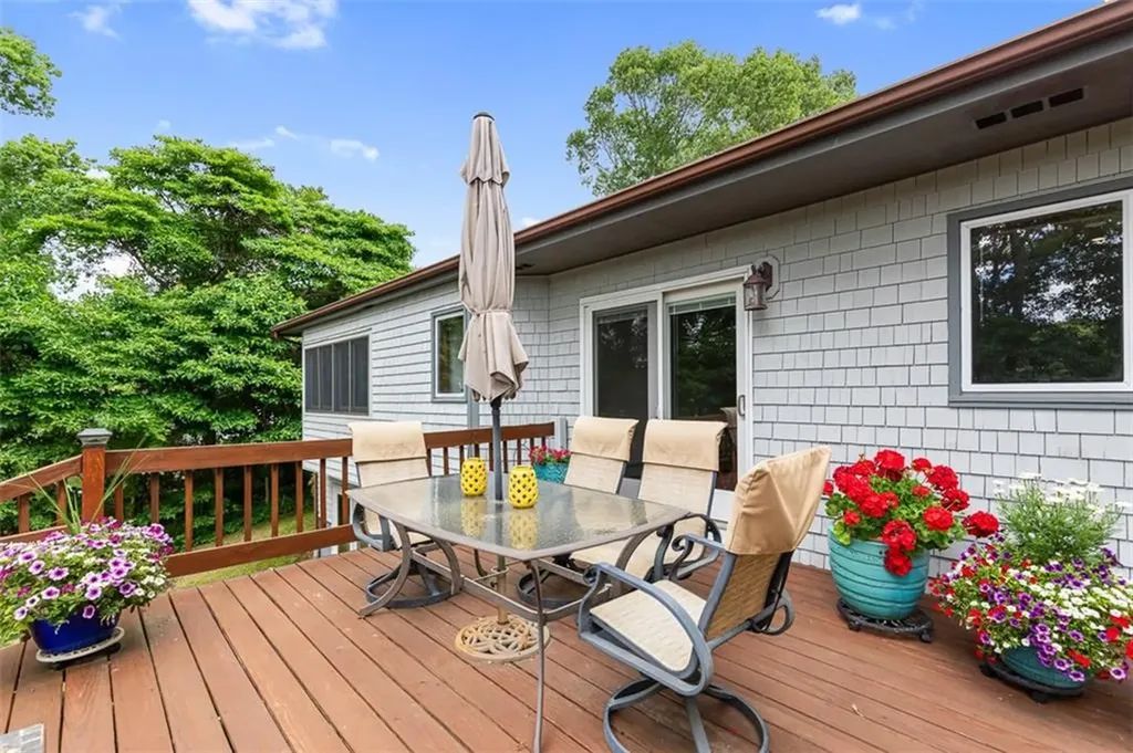 12 Silver Street Warwick RI 02889