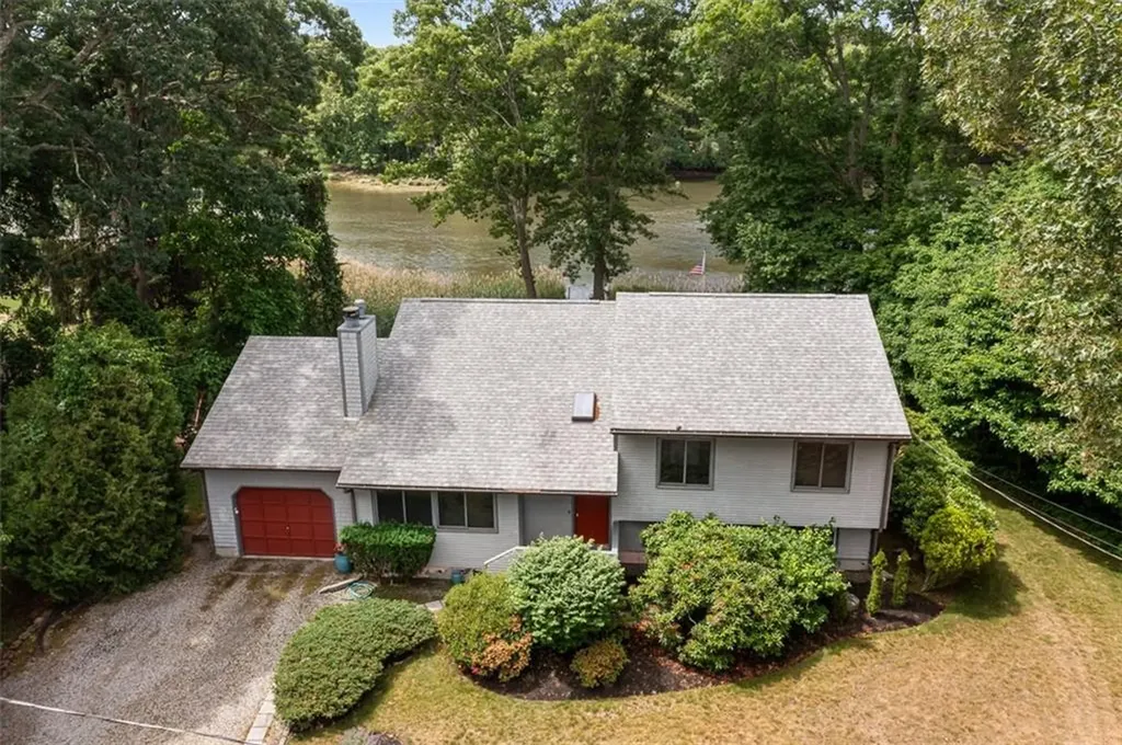 12 Silver Street Warwick RI 02889