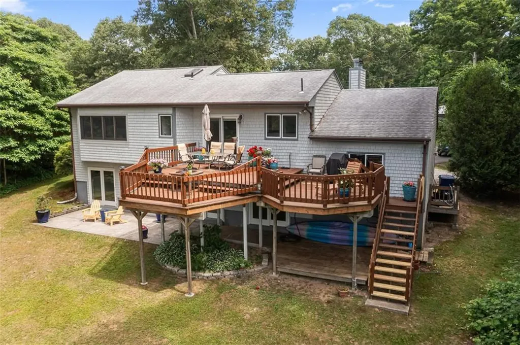 12 Silver Street Warwick RI 02889
