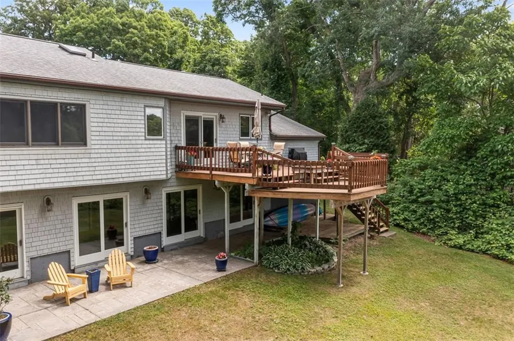 12 Silver Street Warwick RI 02889