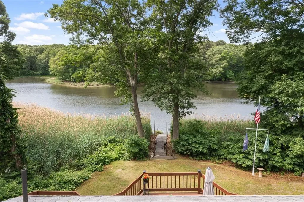 12 Silver Street Warwick RI 02889