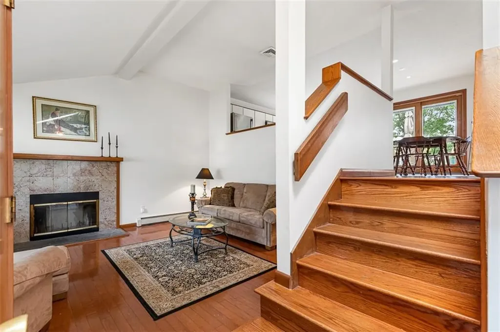 12 Silver Street Warwick RI 02889