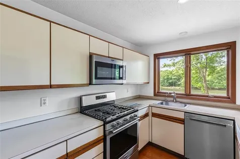 12 Silver Street Warwick RI 02889