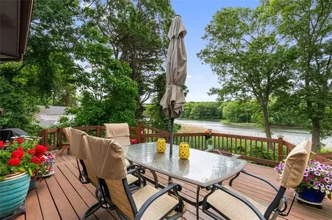 12 Silver Street Warwick RI 02889