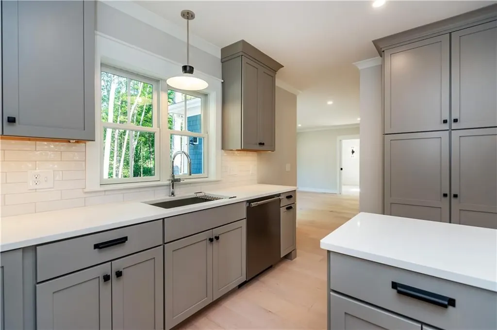 510 Greenbush Road Warwick RI 02818