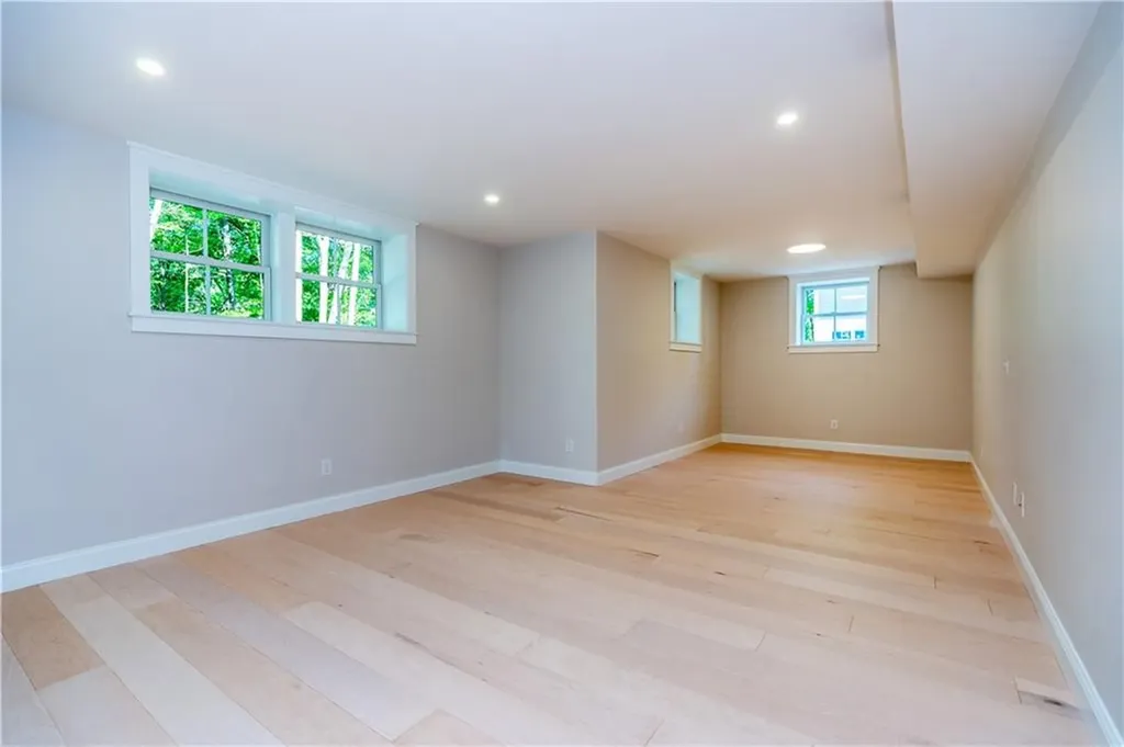 510 Greenbush Road Warwick RI 02818