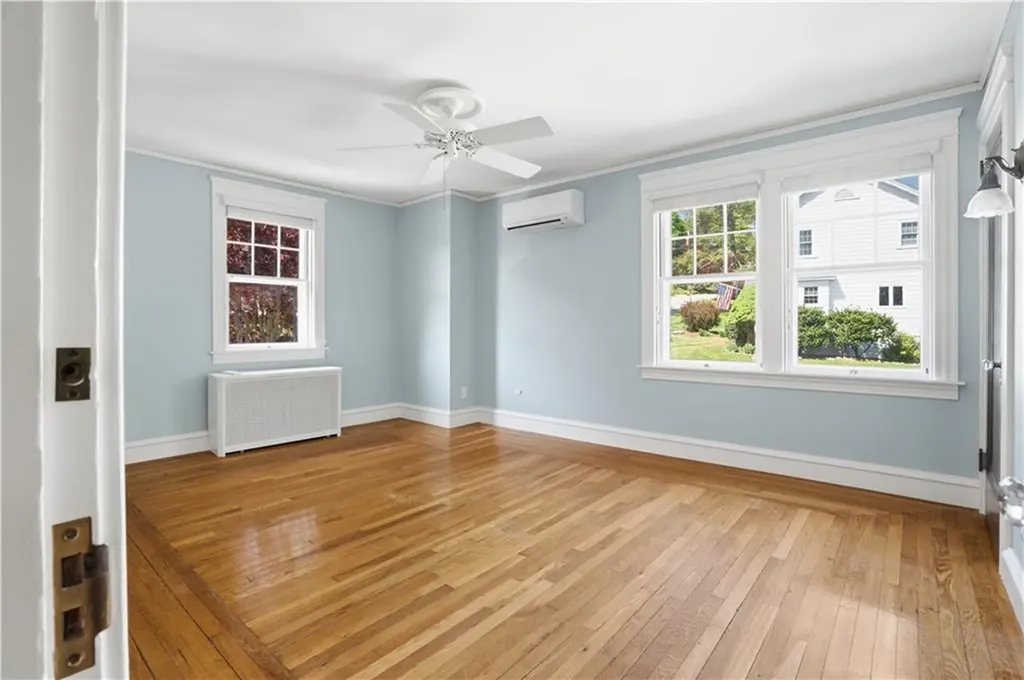 73 Progress Street Lincoln RI 02865