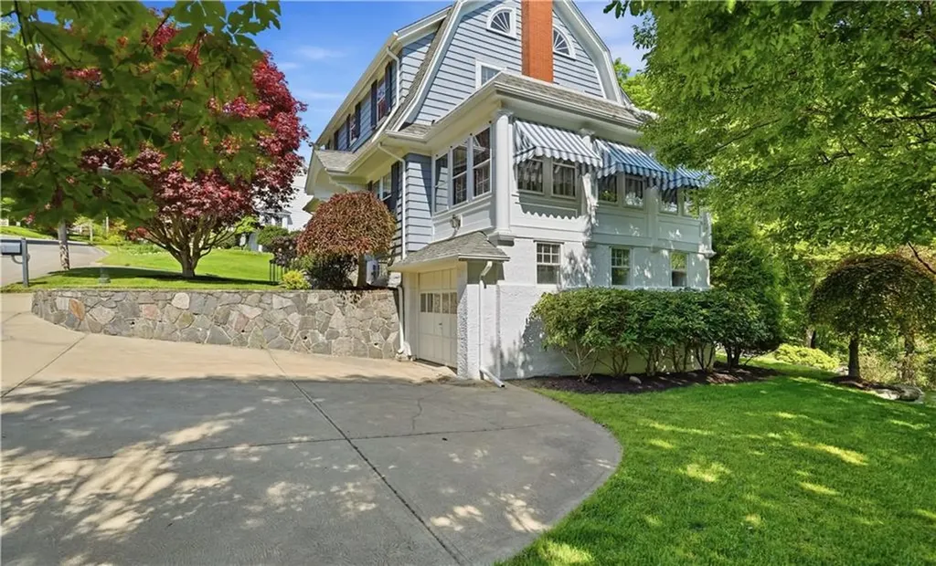 73 Progress Street Lincoln RI 02865