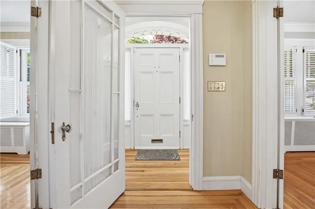 73 Progress Street Lincoln RI 02865