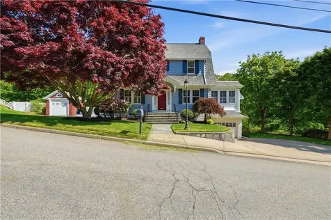 73 Progress Street Lincoln RI 02865