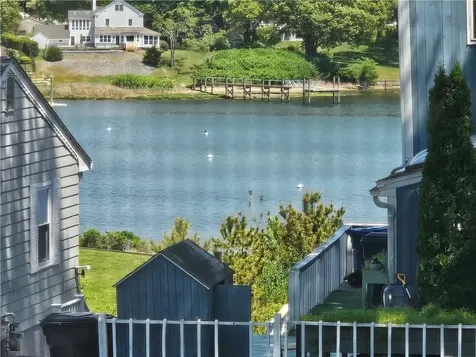 190 Arnolds Neck Drive Warwick RI 02886