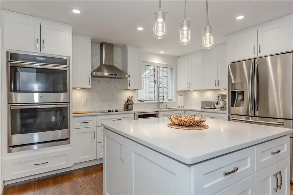 7 White Birch Road Cranston RI 02920