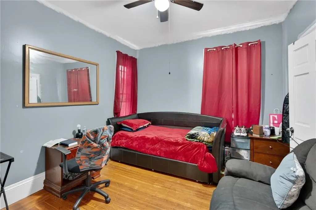 68 Whitmarsh Street Providence RI 02907