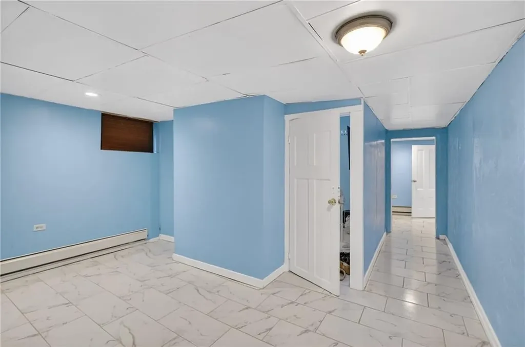 68 Whitmarsh Street Providence RI 02907