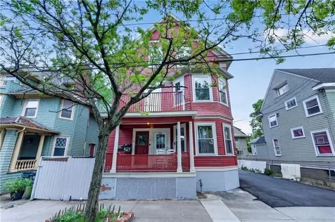 68 Whitmarsh Street Providence RI 02907