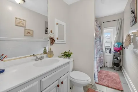 68 Whitmarsh Street Providence RI 02907