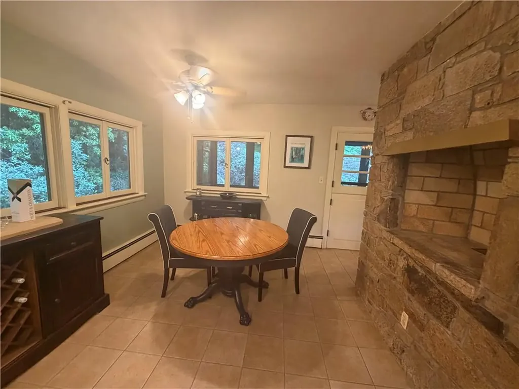172 Greenville Road North Smithfield RI 02896
