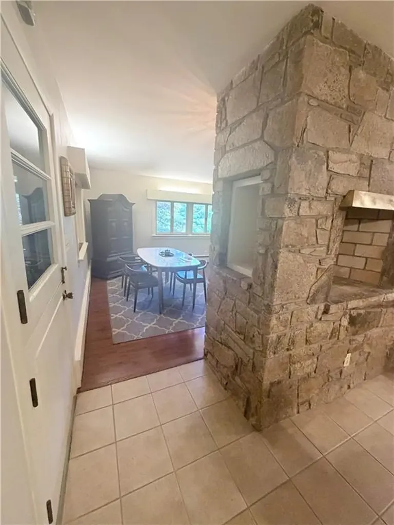 172 Greenville Road North Smithfield RI 02896