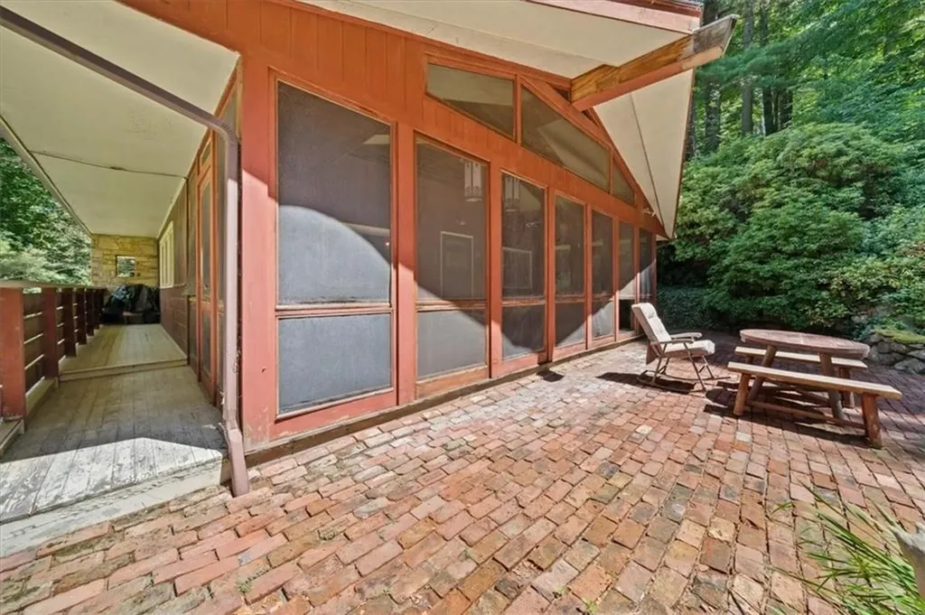 172 Greenville Road North Smithfield RI 02896