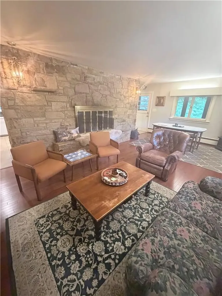 172 Greenville Road North Smithfield RI 02896