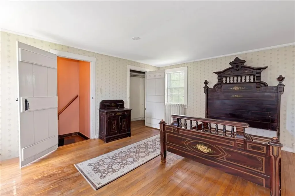 6 Baldwin Road Middletown RI 02842